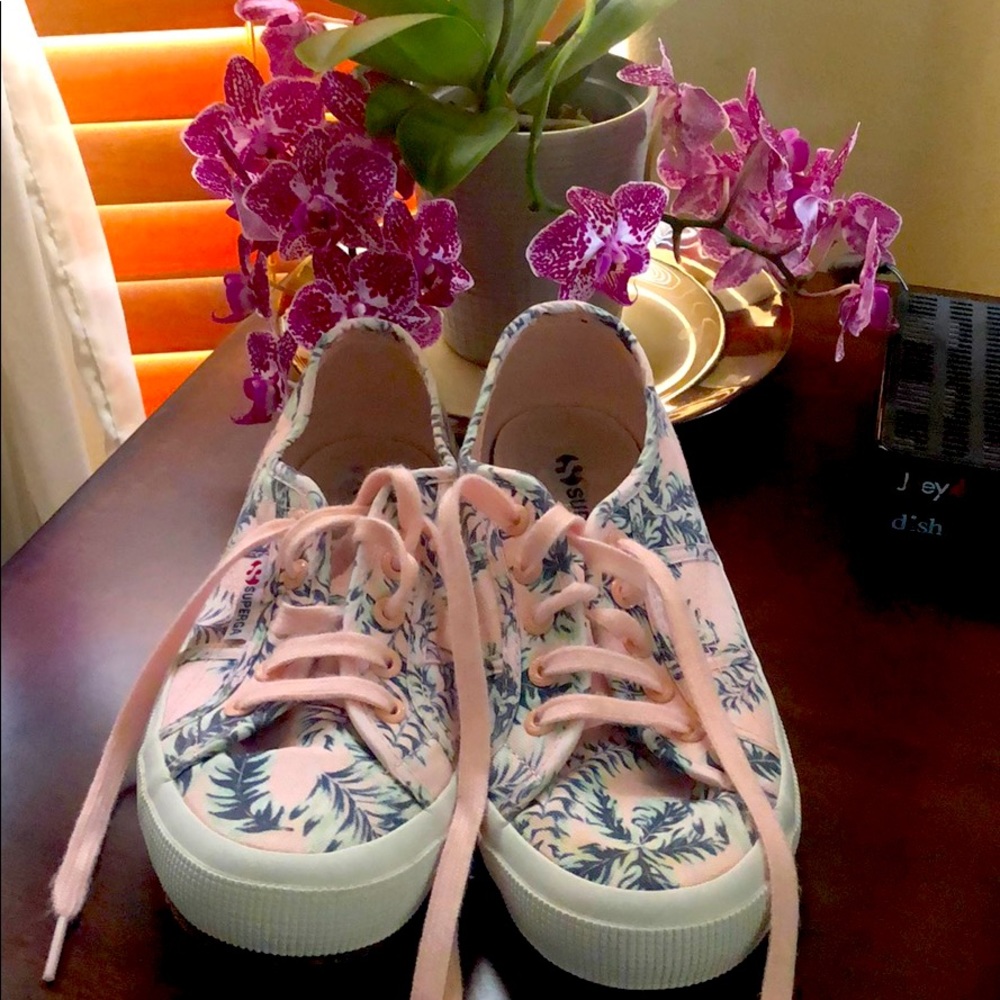 Superga sneakers